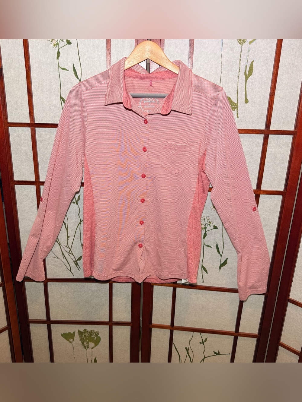 Prana Women’s Kinsley Button-Down Blouse hiking Shirt outdoor Long Sleeves  M